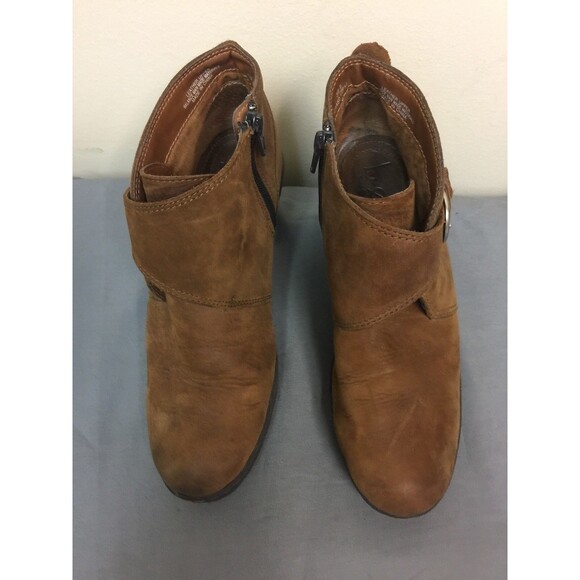 BOC Born Brown Leather Ankle heel Booties Buckle Women's size 38.5/7.5 - Picture 4 of 12